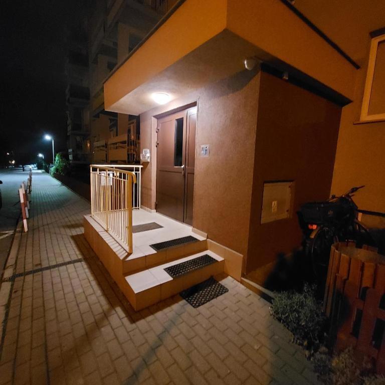 Apartament Mira Rzeszów Exteriör bild
